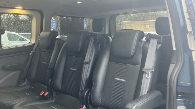 Ford Tourneo Custom Transit Custom Tourneo L1 Diesel Fwd 2.0 EcoBlue 130ps Low Roof 8 Seater Active